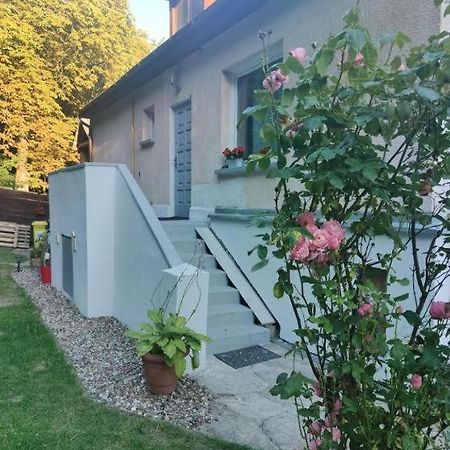 Pokój dla dwojga w zacisznej części Sopotu z łazienką wspólną dla dwóch pokoi Exterior foto